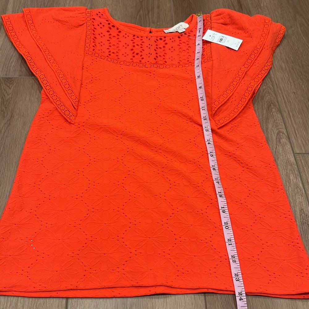 NWT LOFT Eyelet Flutter Sleeve Top Red Size XS Feminine - Picture 6 of 14